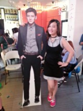 Pinkyreg with JCW standee at Ji Chang Wook Philippines 1st Fan Gathering in Manila